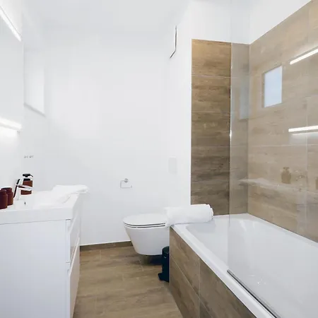 Penthouse Comfort Apartment